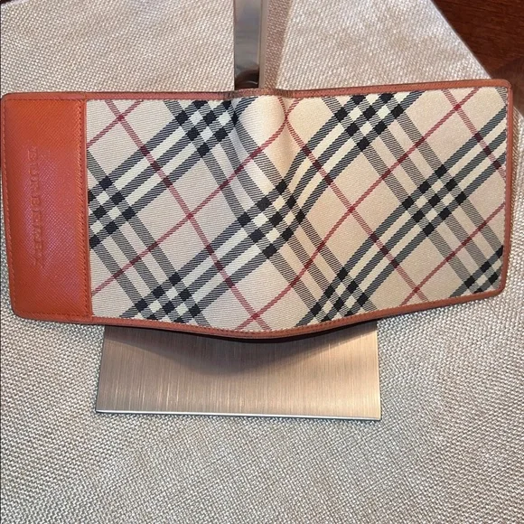 Burberry Checkered Canvas and Leather Wallet - Picture 13 of 17